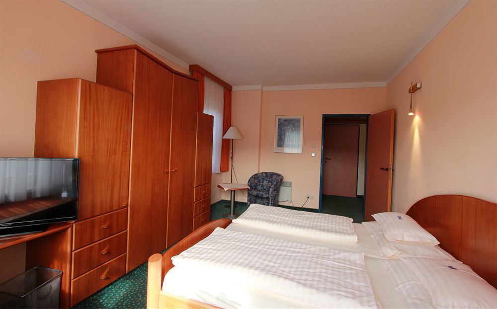 Vitalhotel Krainz Loipersdorf bei Fuerstenfeld Exterior photo